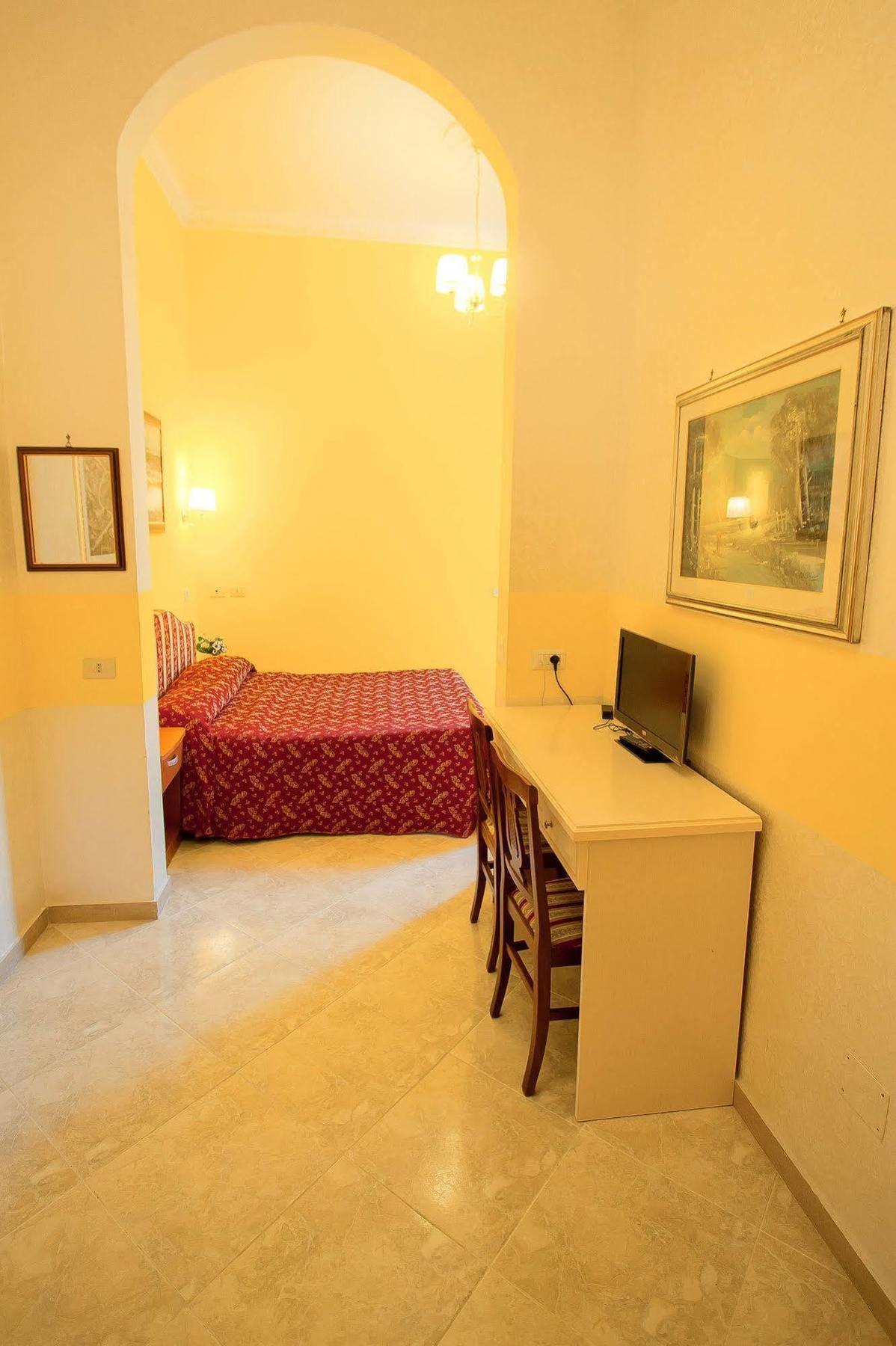 Bed & Breakfast Bed In Roma