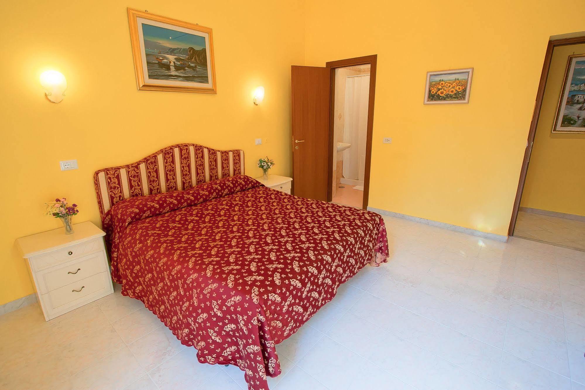 Bed & Breakfast Bed In *